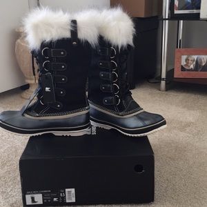 Sorel Joan of Arctic X Celebration women's boots